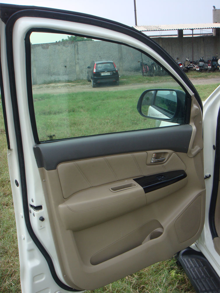 Bullet Proof Toyota Fortuner Car