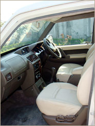 Mitsubishi Pajero Car
