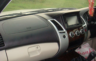 Mitsubishi Pajero Sport Car Interior