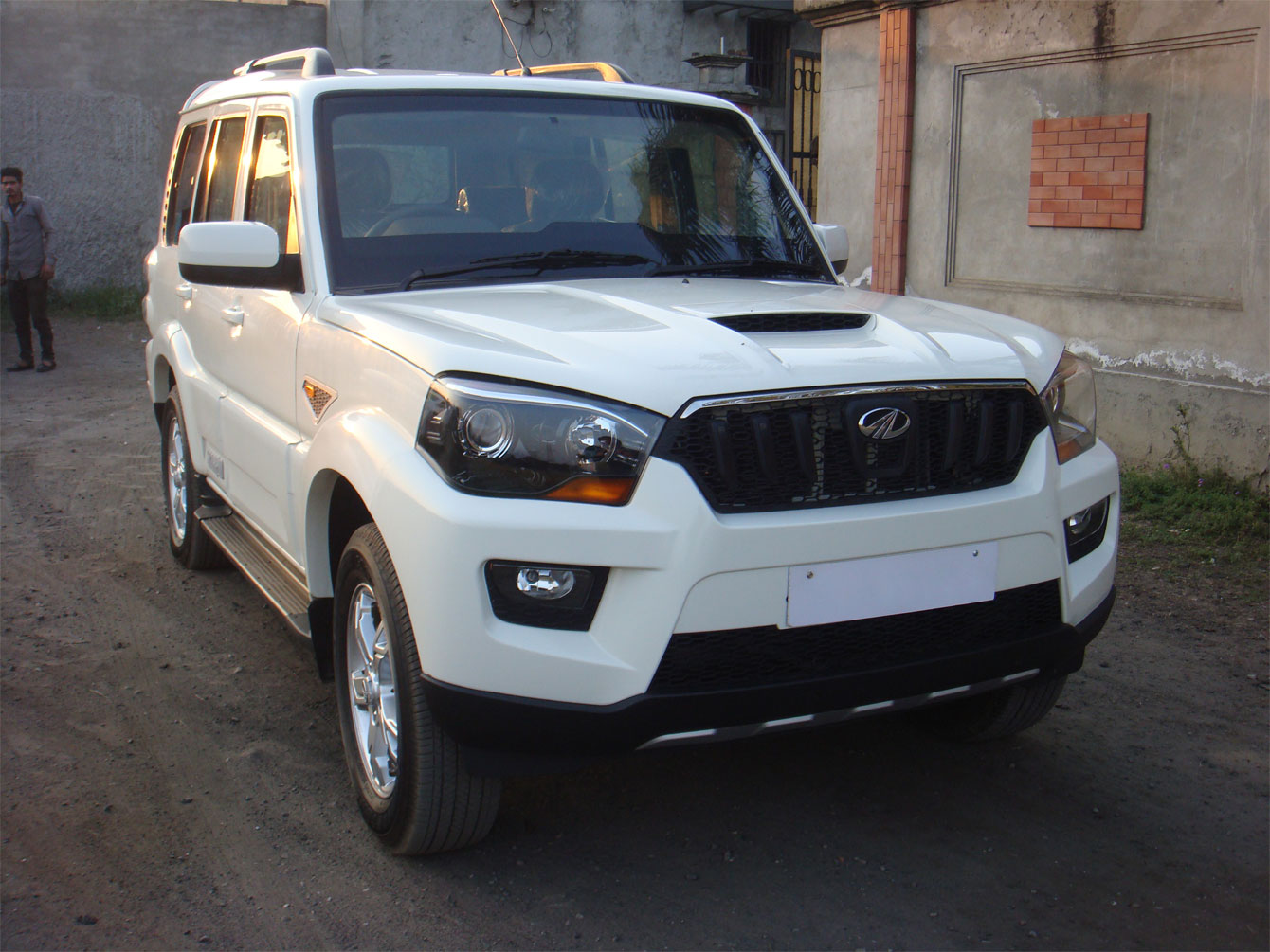 New Mahindra Scorpio