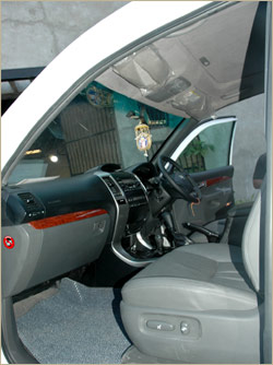 Land Cruiser Prado Front Interior